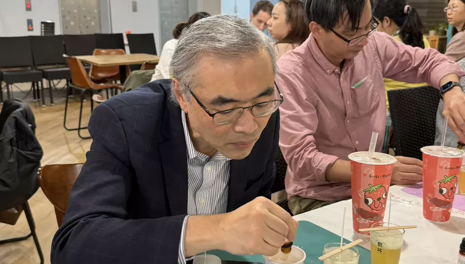 Finance Team Building2