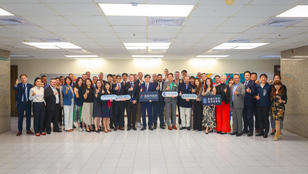 "Blue Dialogue" Forum-1